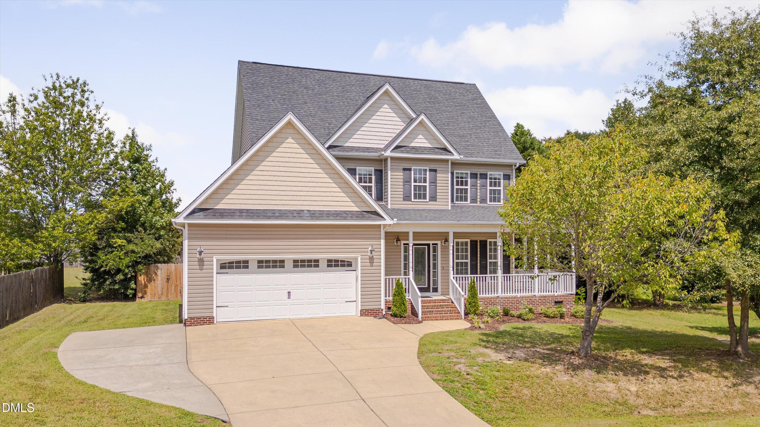 8104 Hartwood Glen Circle, Willow Springs, NC 27592