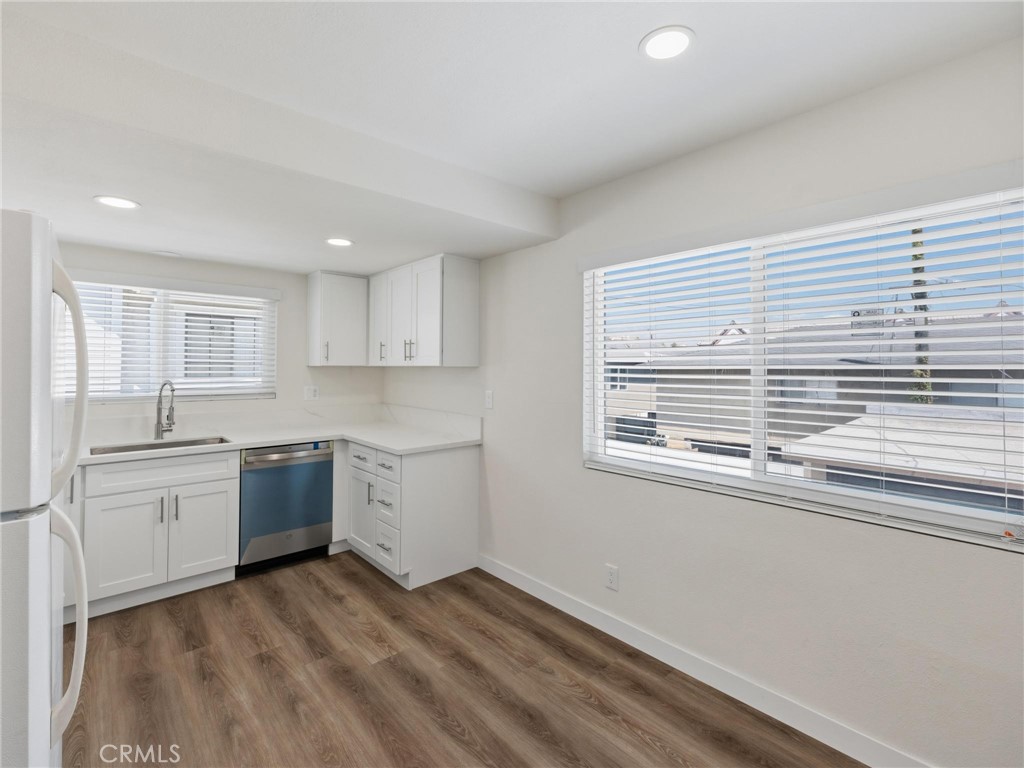104 N Atlantic Blvd D