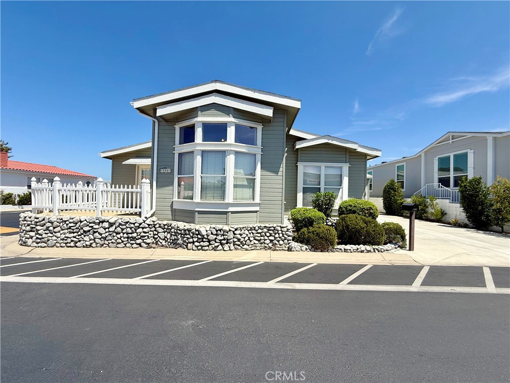 23301 Ridge Route Drive 85A