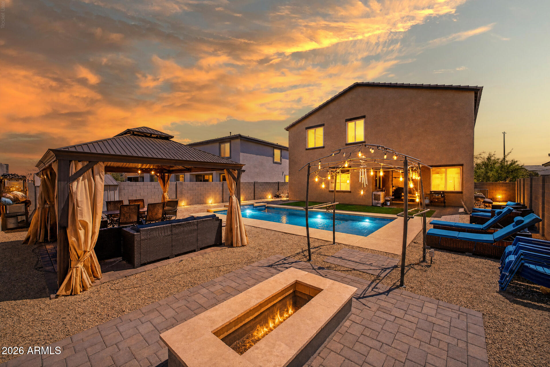19872 W MOONLIGHT Path, Buckeye, AZ 85326