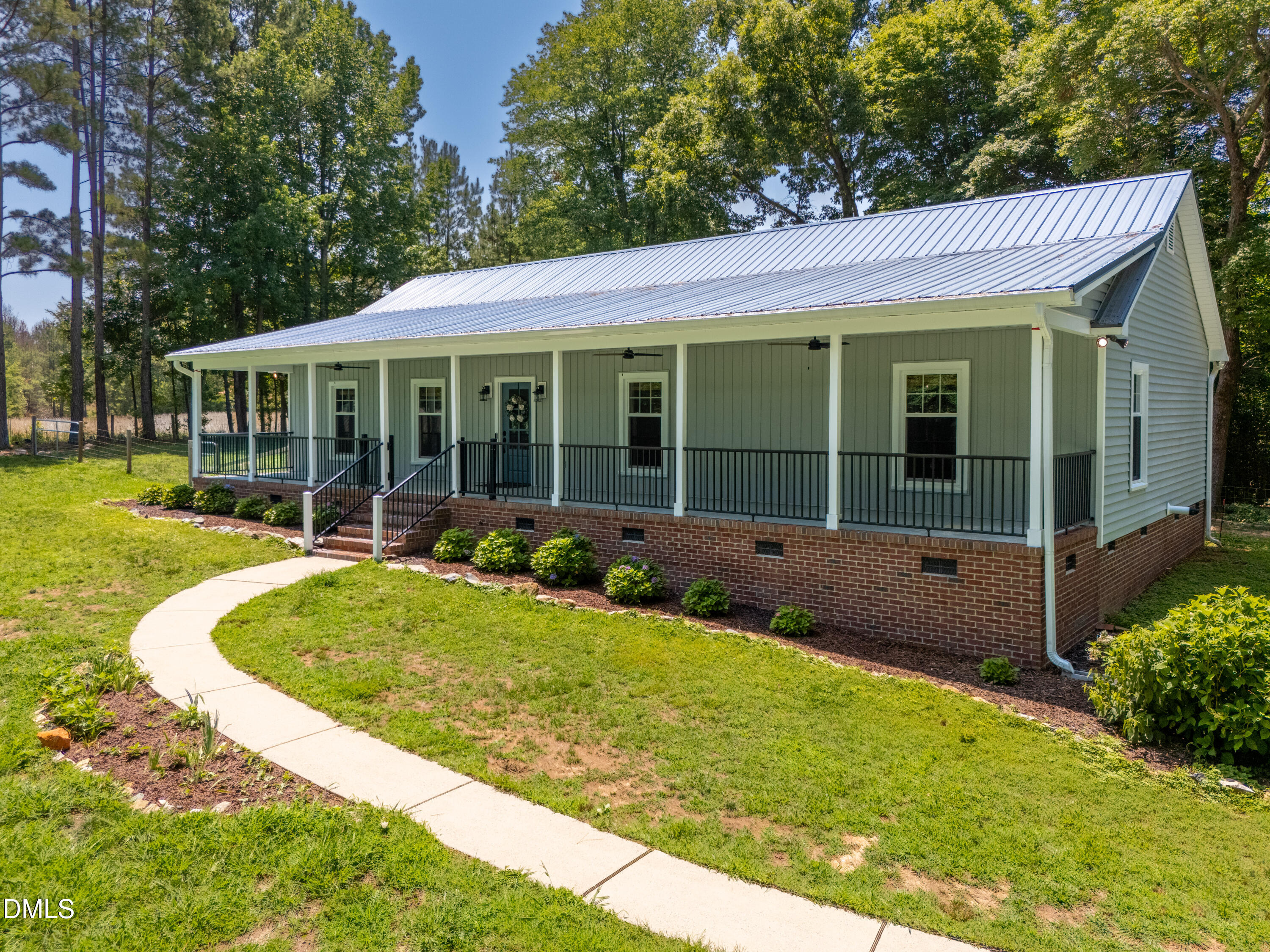 2714 White Smith Road, Siler City, NC 27344