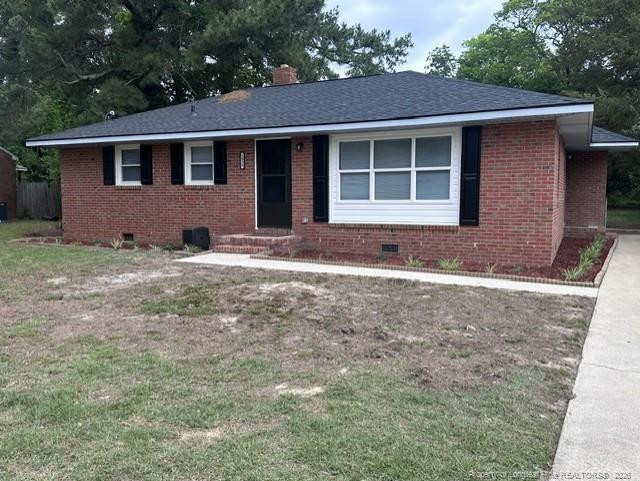 1925 Crestview Drive, Fayetteville, NC 28304