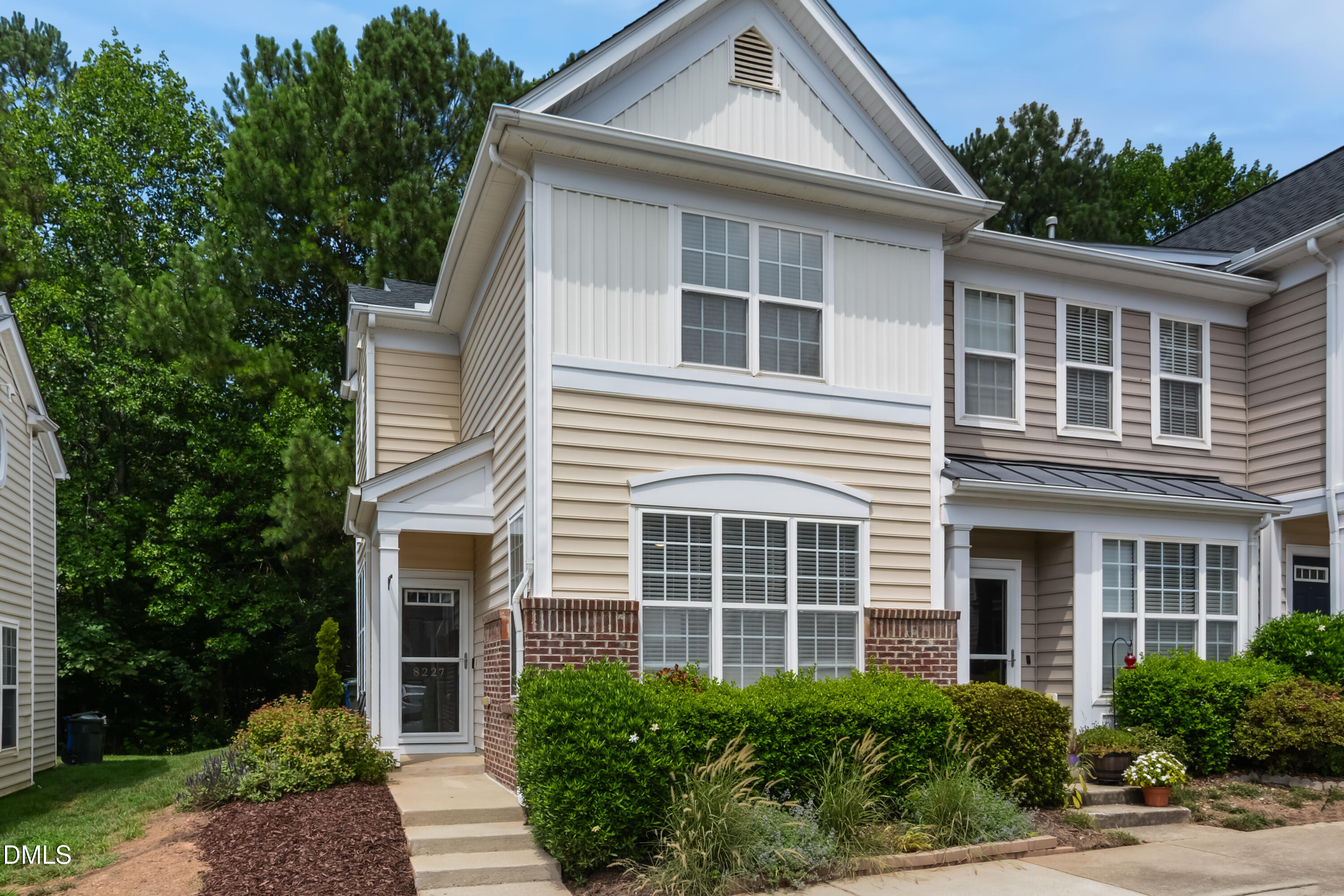 8227 City Loft Court, Raleigh, NC 27613