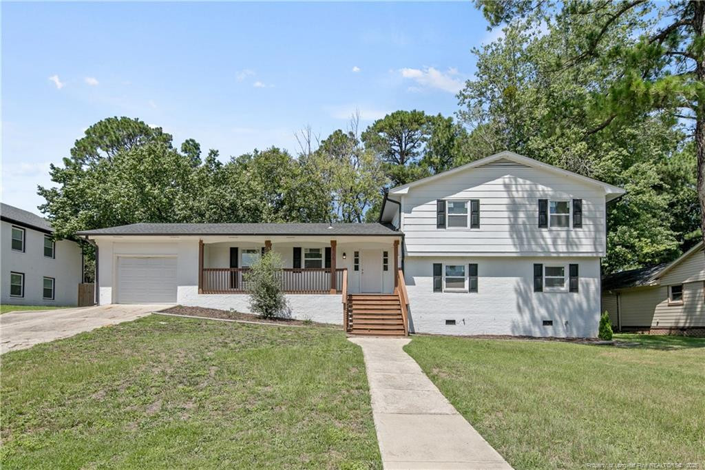 2706 Fordham Drive, Fayetteville, NC 28304