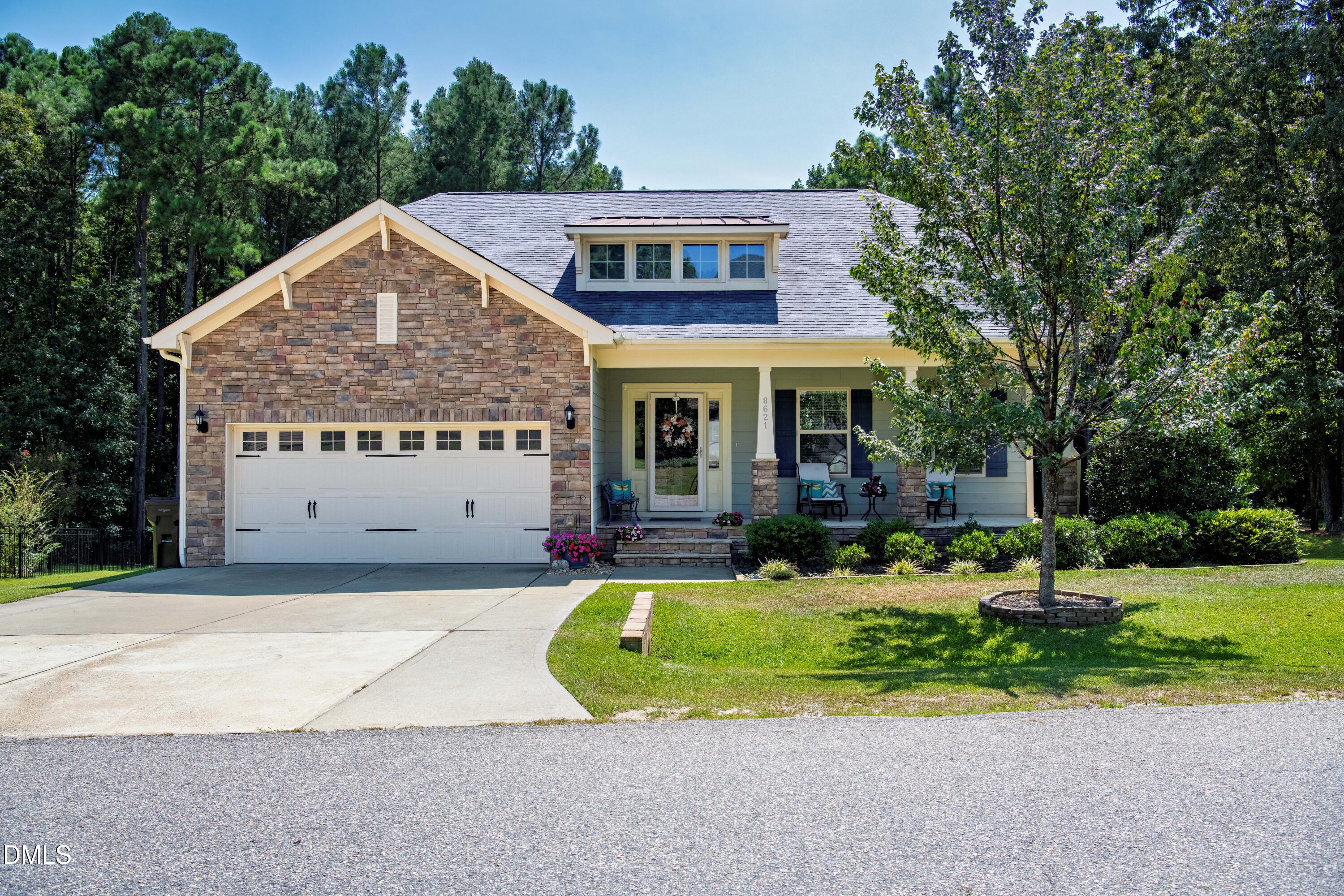 8621 Jordan Meadow Drive, Fuquay Varina, NC 27526