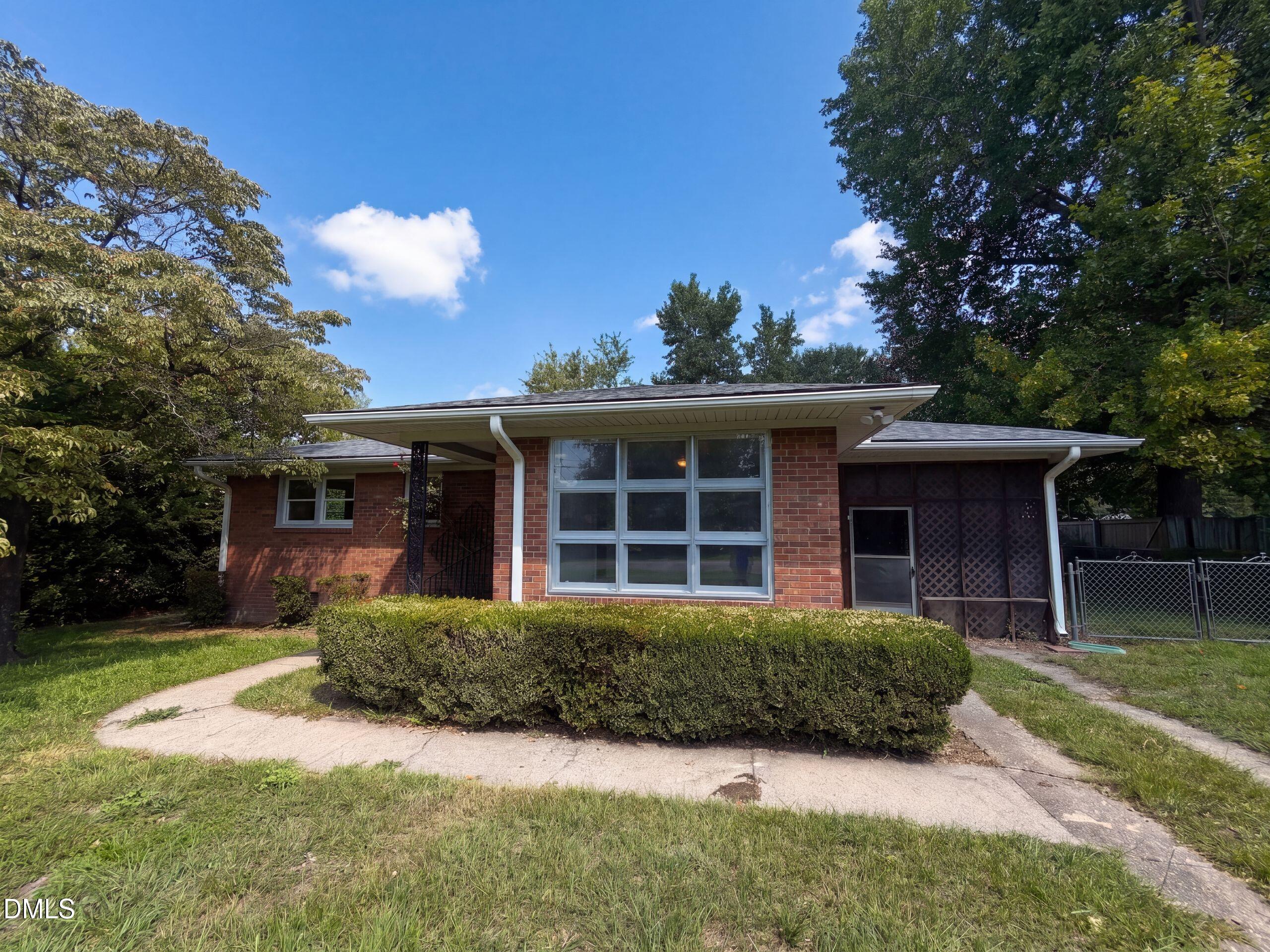 5206 N Sumac Circle, Fayetteville, NC 28304