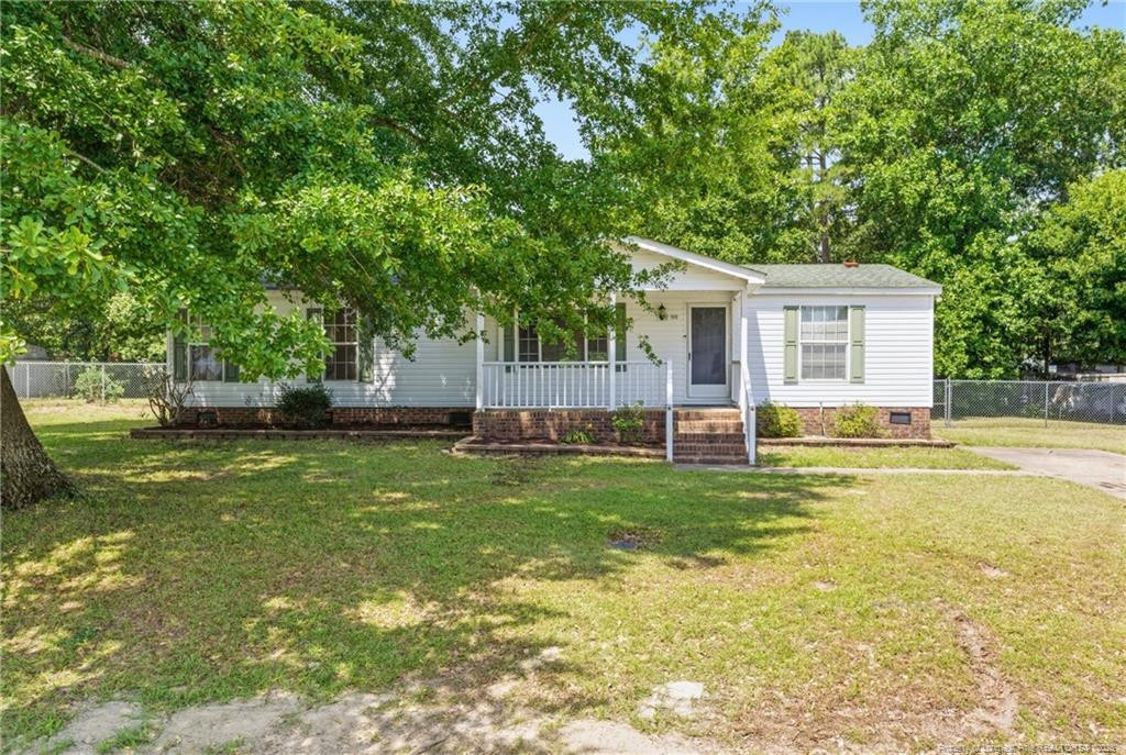 5212 Style Drive, Parkton, NC 28371