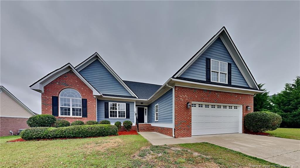 6012 Goldenrain Drive, Fayetteville, NC 28314