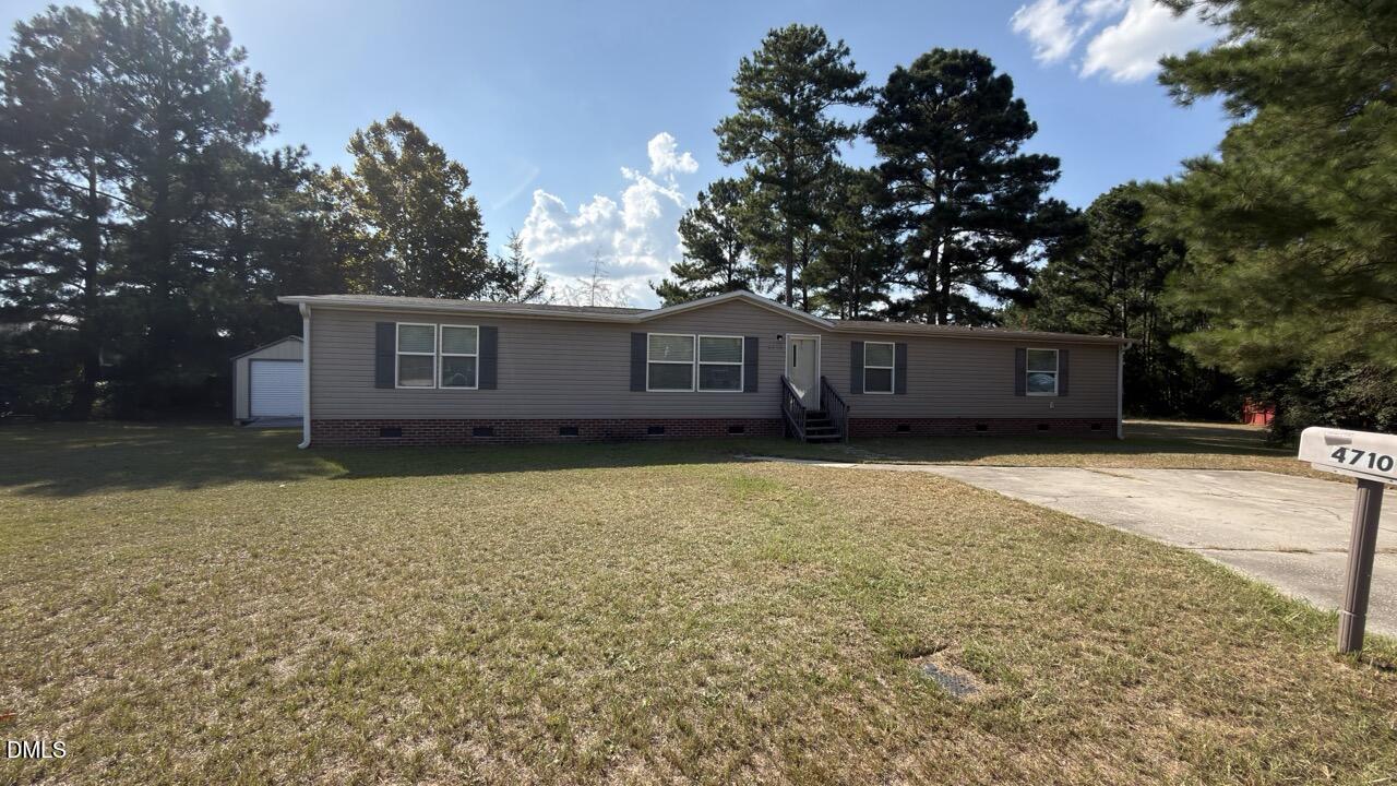 4710 Tippit Trail, Fayetteville, NC 28306