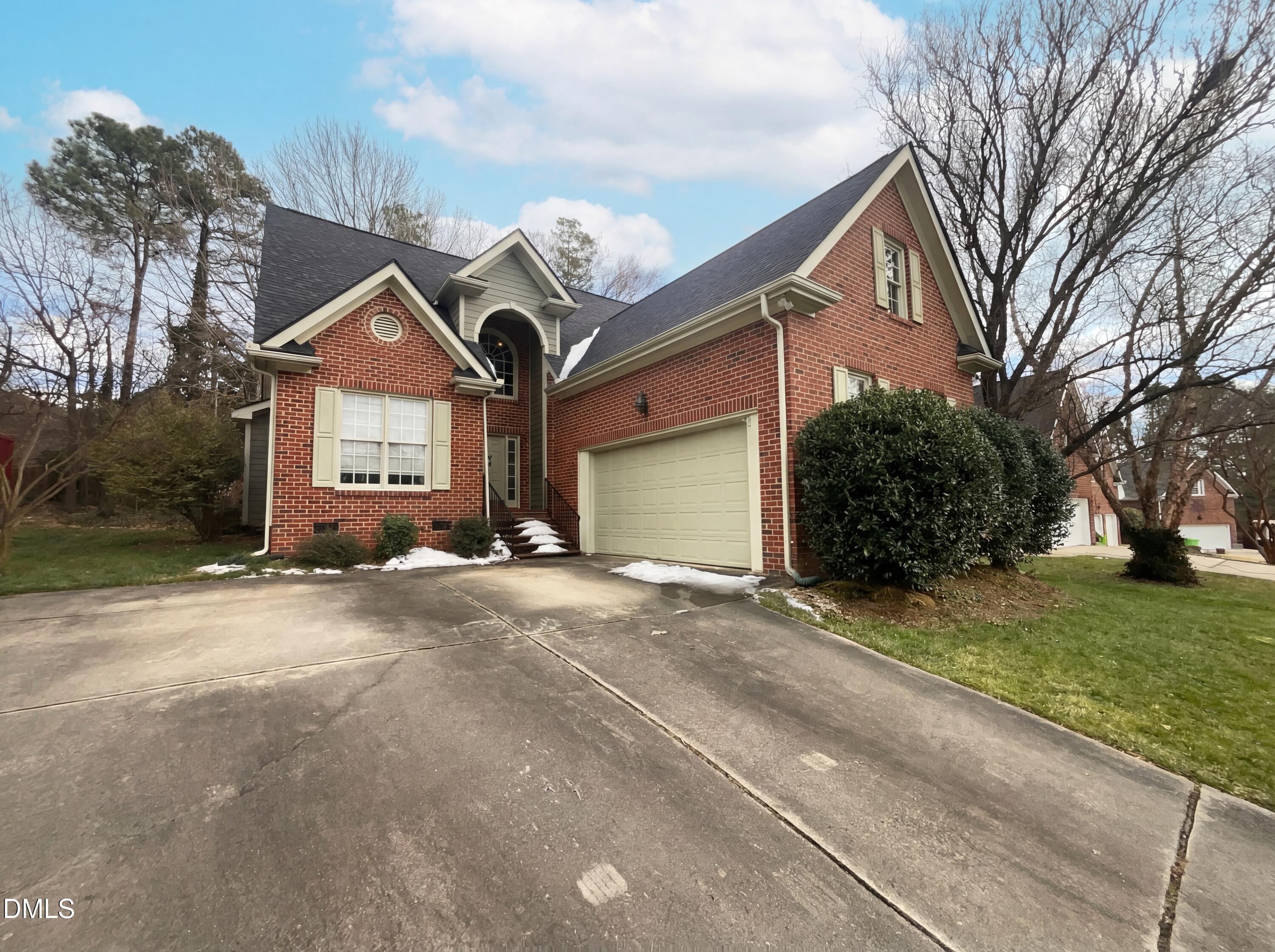 6412 Pleasant Creek Court, Raleigh, NC 27613
