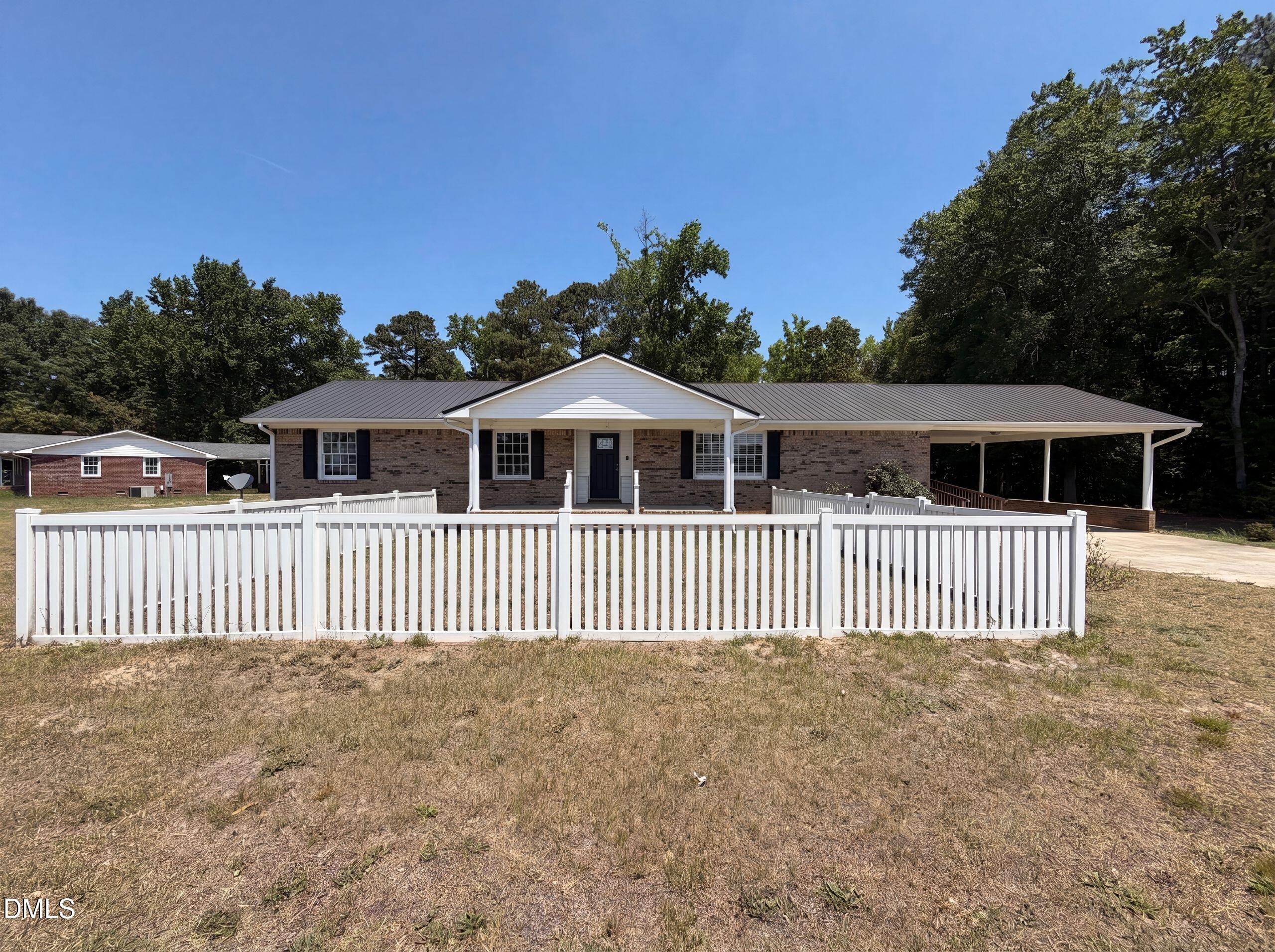 5416 Shipman Road, Hope Mills, NC 28348