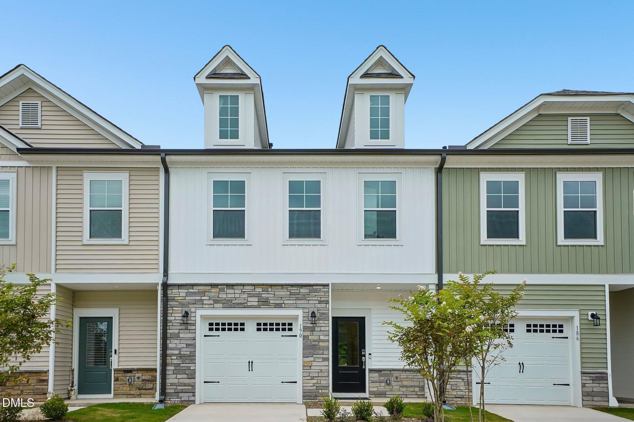 190 Hank Way, Angier, NC 27501
