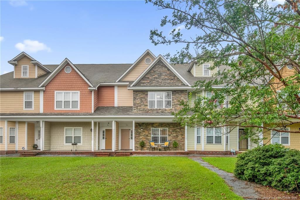 913 Cora Lee Drive, Fayetteville, NC 28303