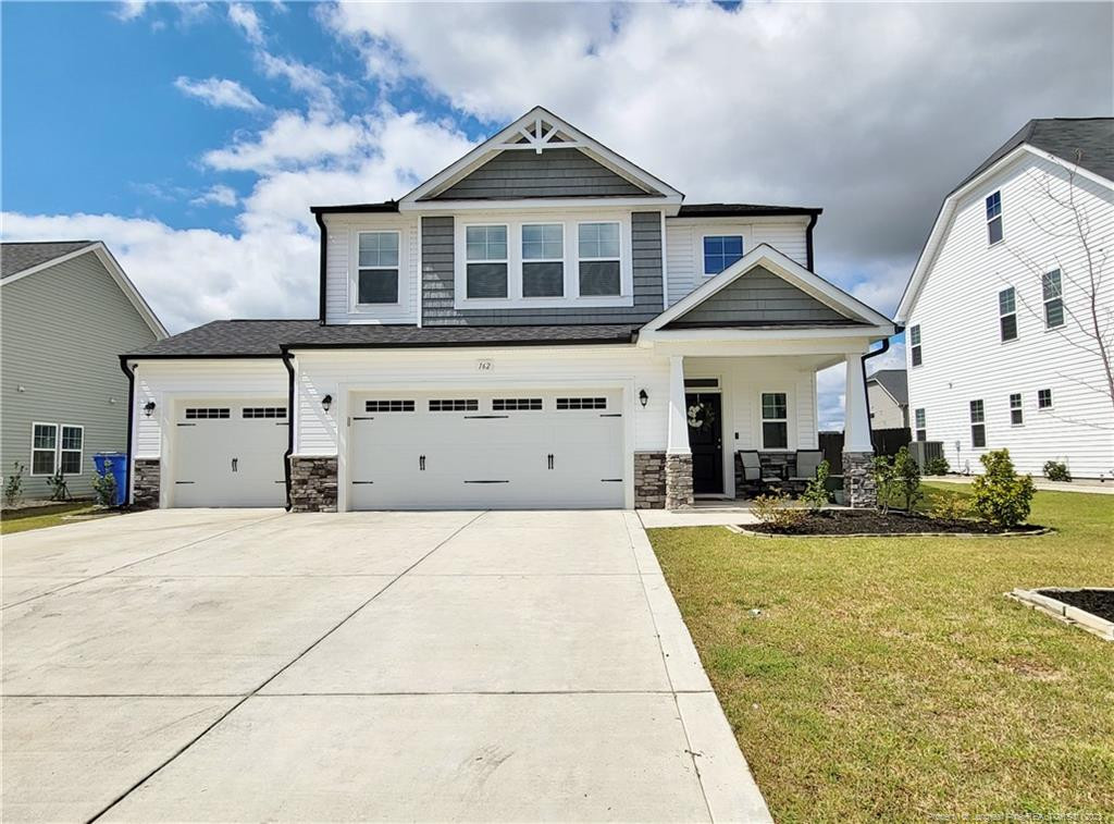 162 Verdmont Drive, Raeford, NC 28376