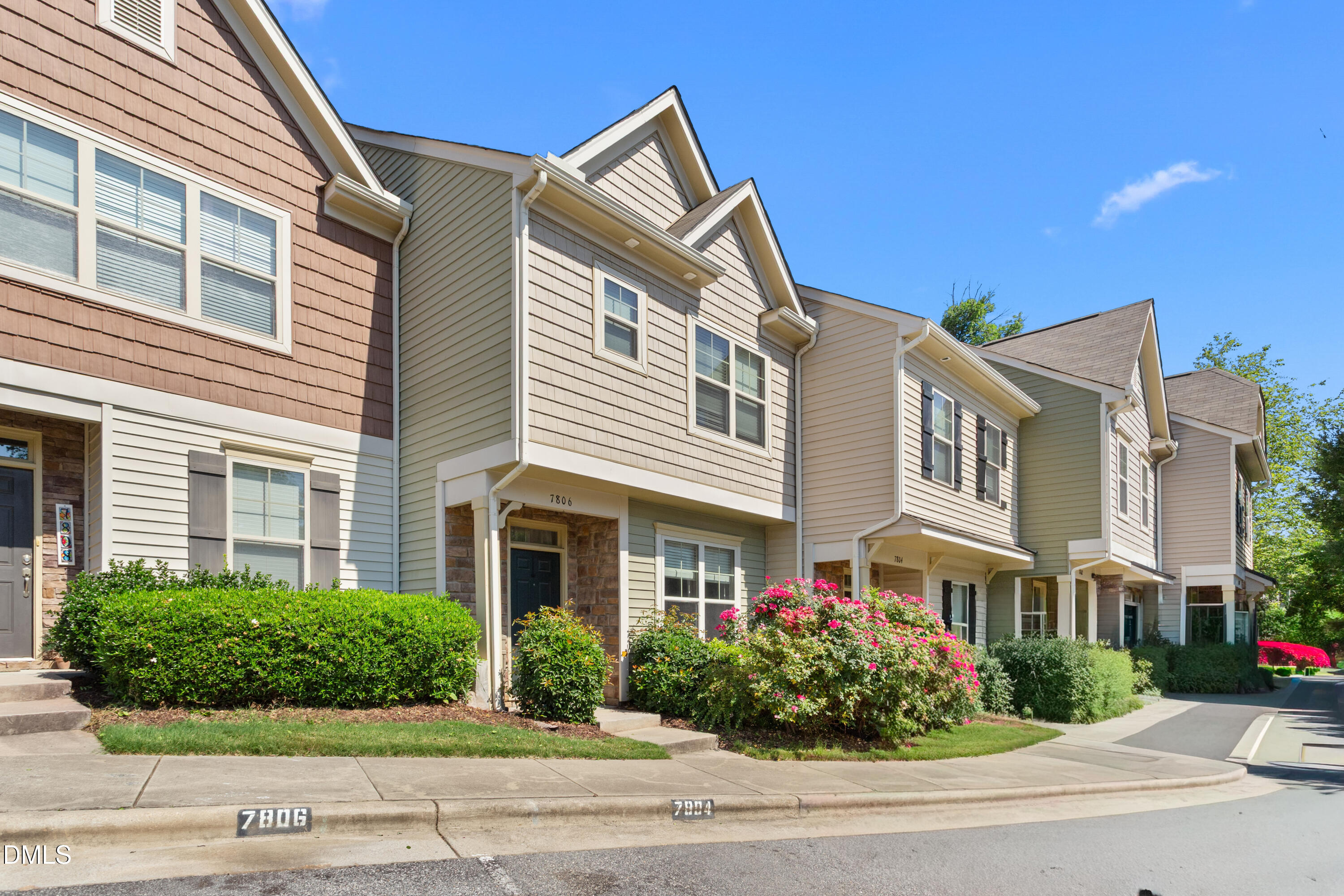 7806 Allscott Way, Raleigh, NC 27612