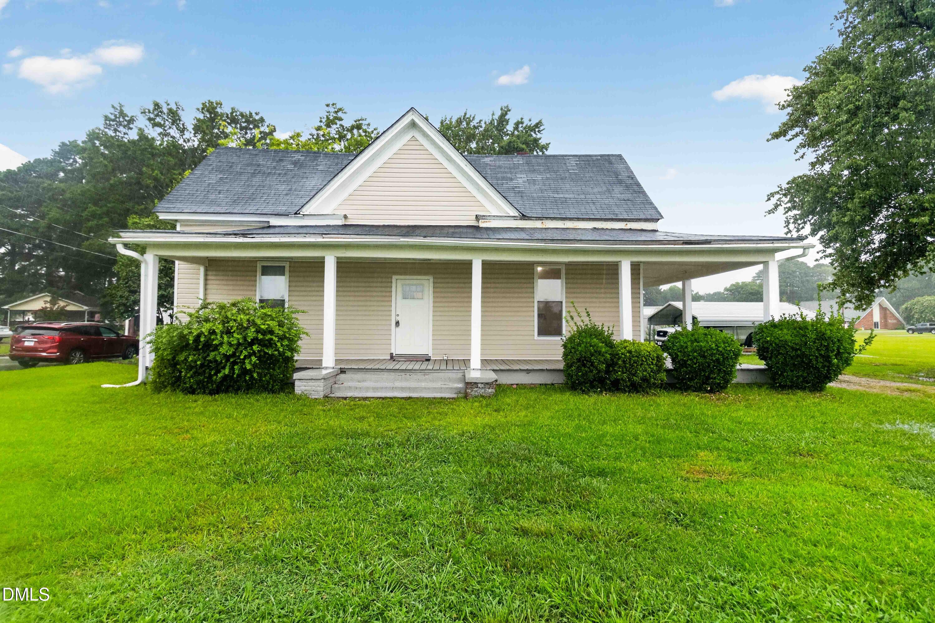 2008 Downing Street SW, Wilson, NC 27893