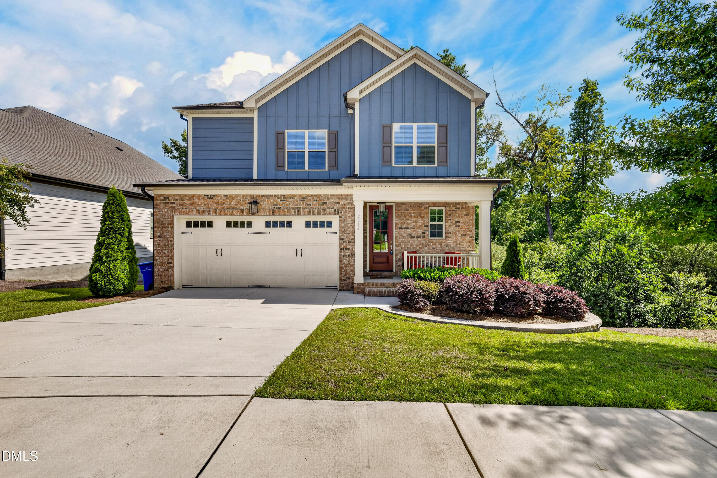 2812 Meadow Bluffs Way, Fuquay Varina, NC 27526