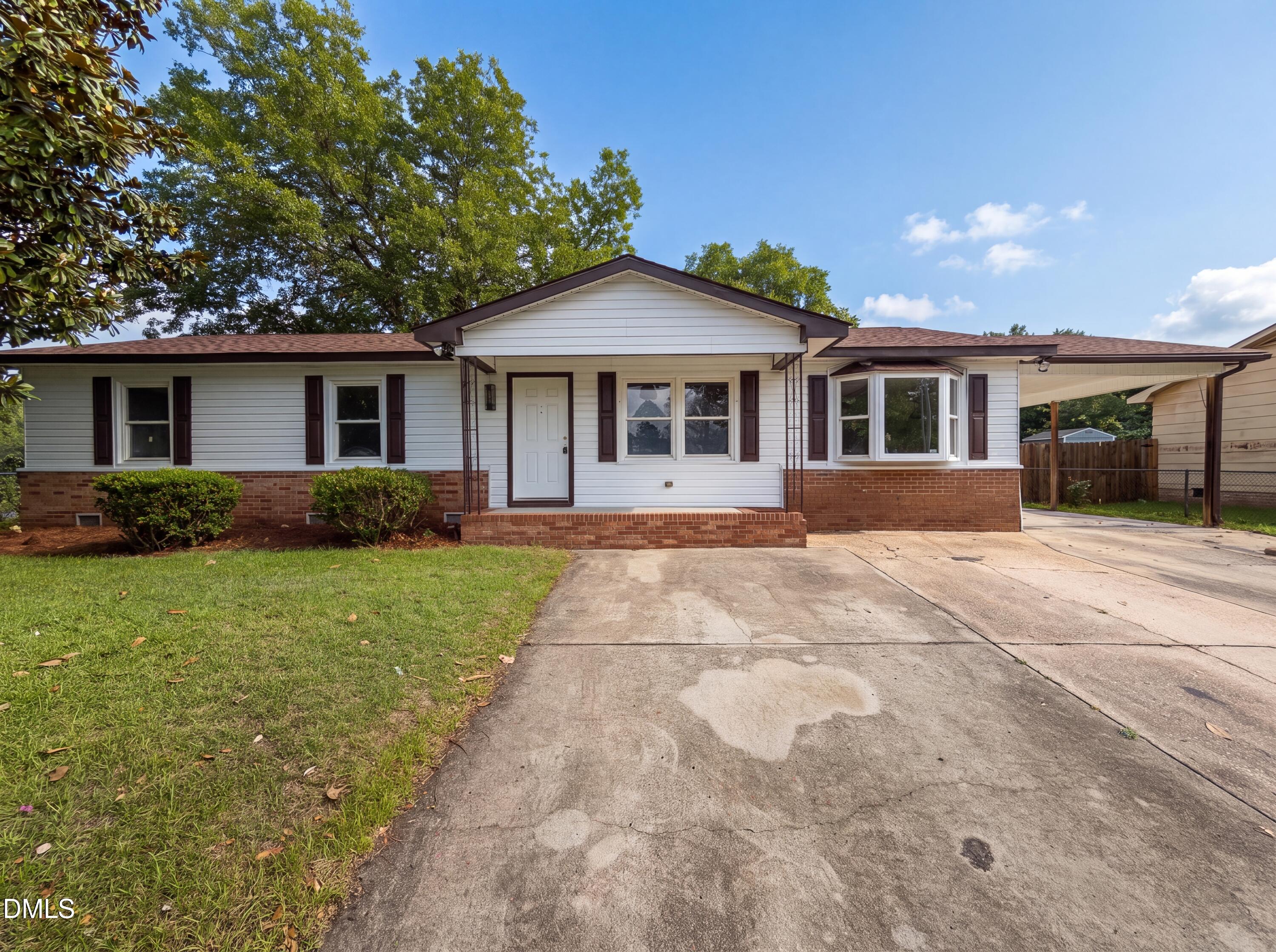316 Bighorn Drive, Fayetteville, NC 28303