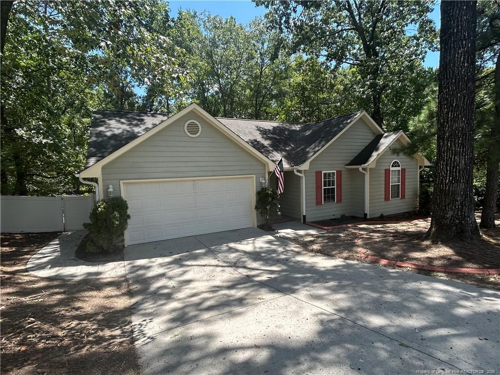 107 Jefferson Drive, Raeford, NC 28376