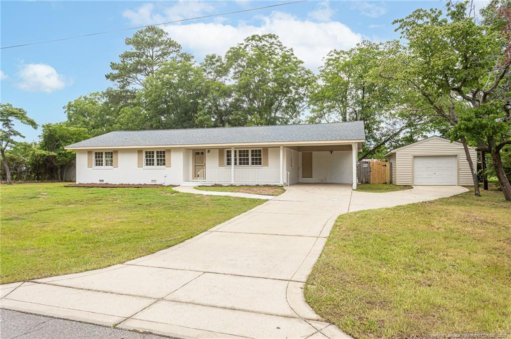 1602 Ferndell Drive, Fayetteville, NC 28314