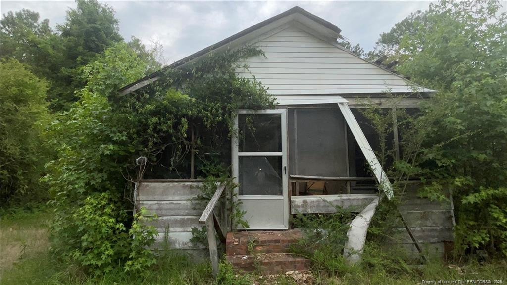 5041 Sanderosa Road, Fayetteville, NC 28312