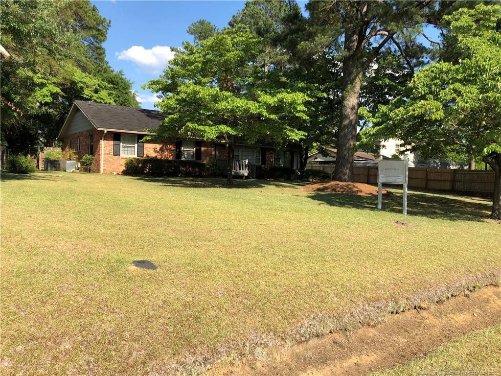 957 S Old Mcpherson Church Road S, Fayetteville, NC 28303