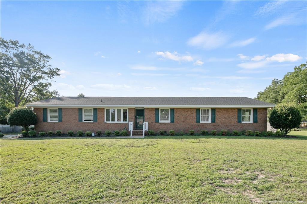 2038 Dunn Road, Eastover, NC 28312