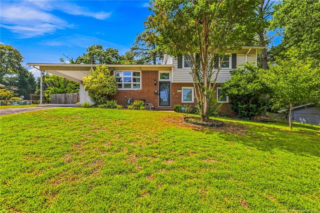 821 Edenwood Drive, Fayetteville, NC 28303