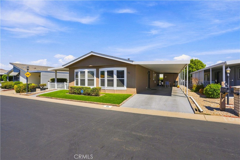 1250 N Kirby 99