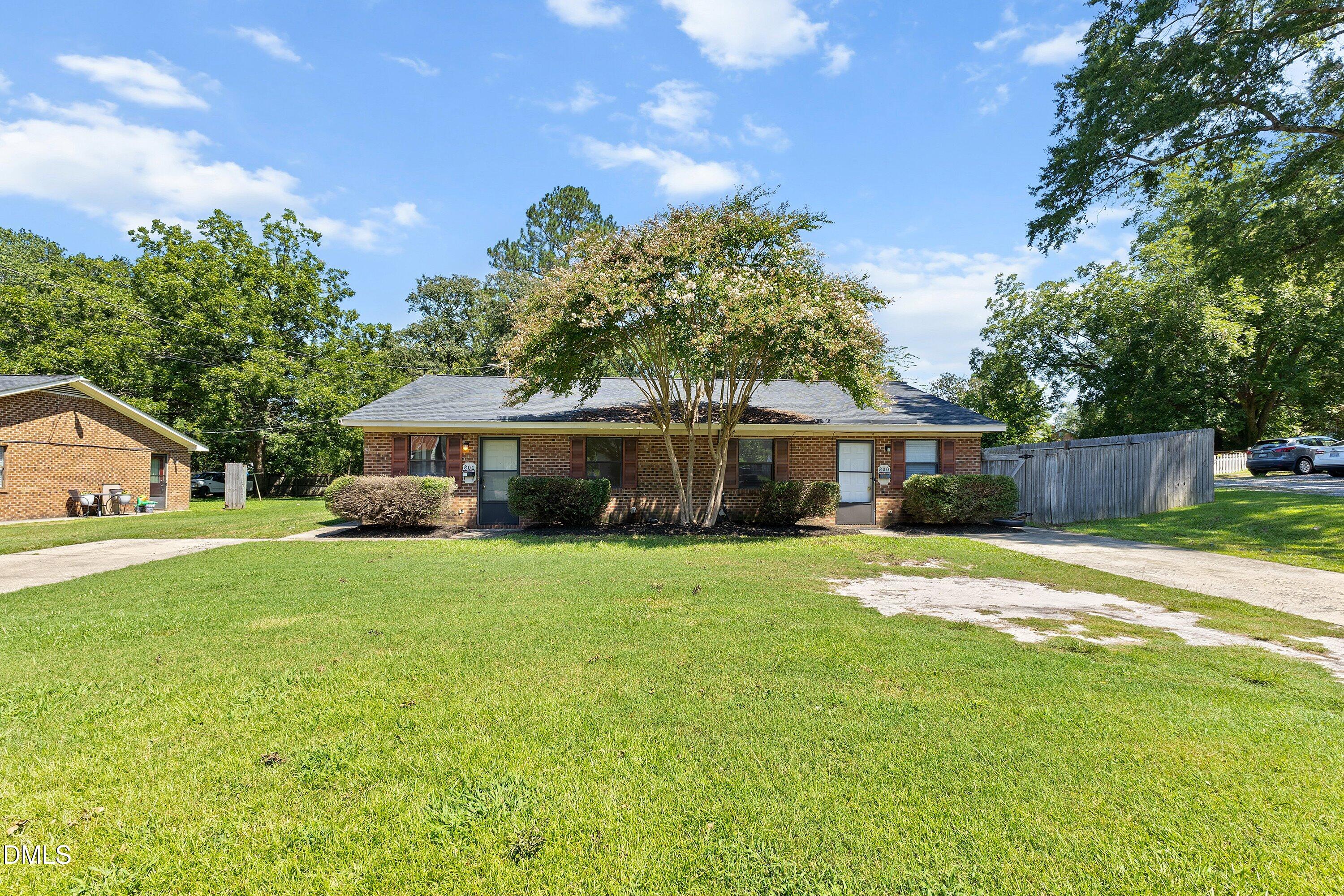 800 W Anderson Street 802, Selma, NC 27576