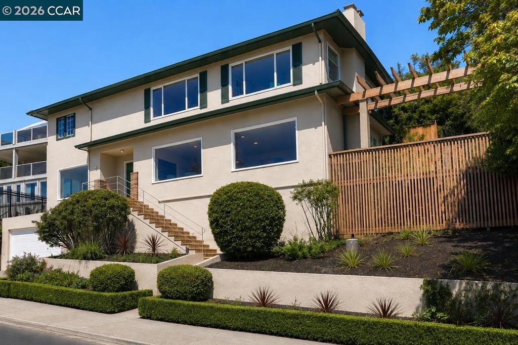 846 Arlington Blvd