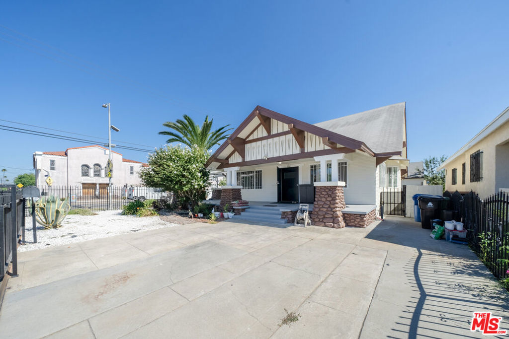804 W 55th Street