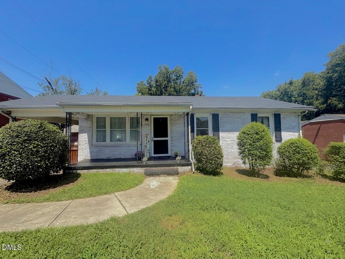 1208 Wallace Street, Burlington, NC 27217