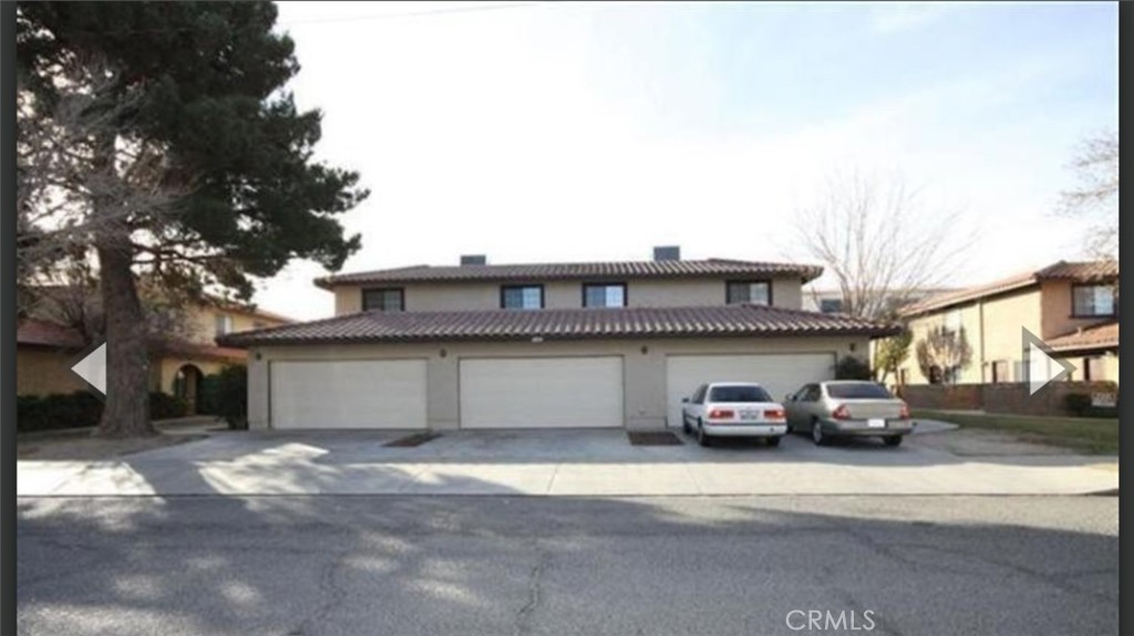 1800 W Avenue J15 4
