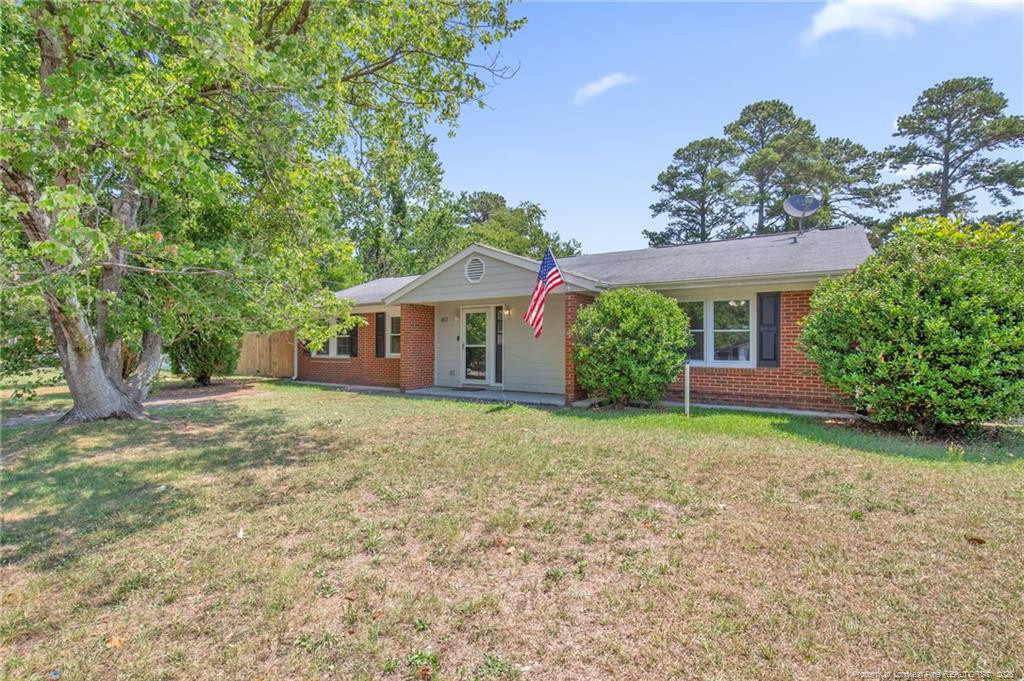 913 Montclair Road, Fayetteville, NC 28314
