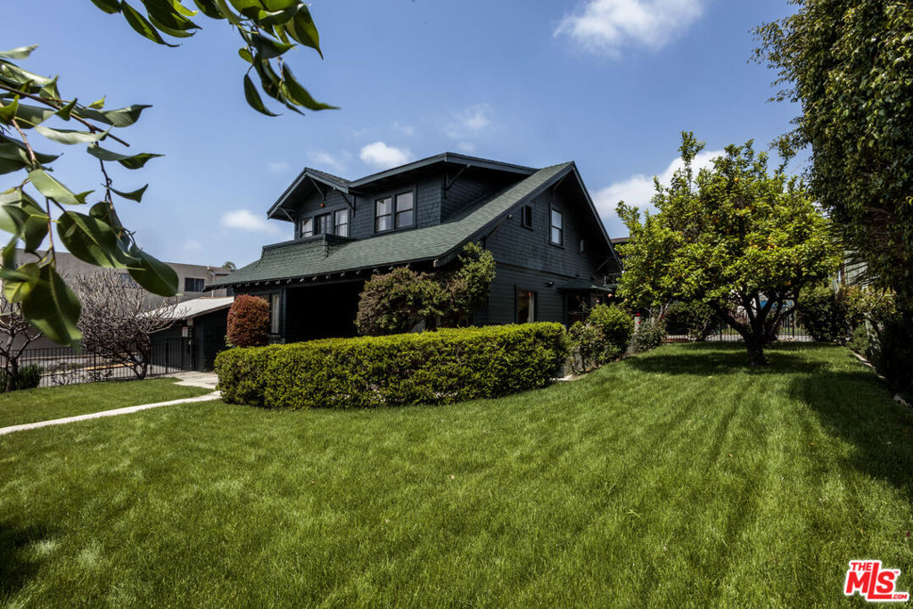 4603 La Mirada Avenue