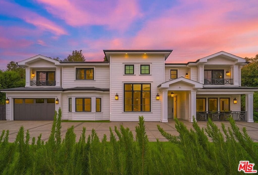 126 N Canyon View Drive