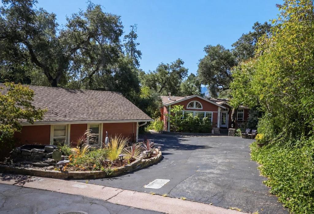 552 Bean Creek Road 94