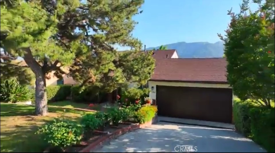 3744 Los Olivos Lane