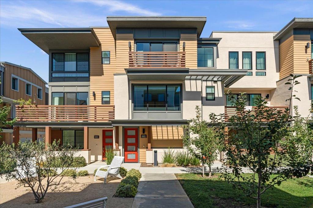 13186 Sepulveda Circle