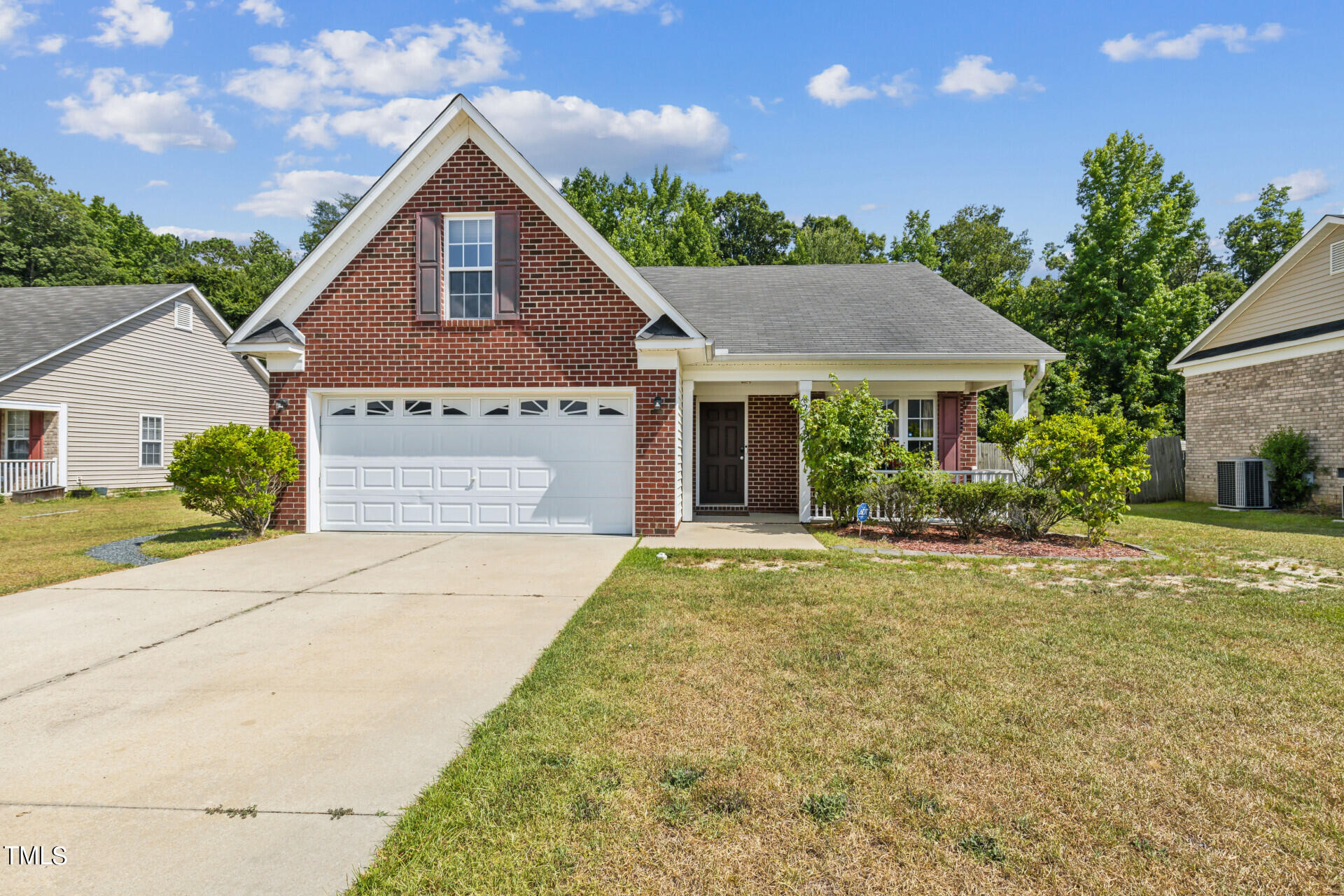 8229 Frenchorn Lane, Fayetteville, NC 28314