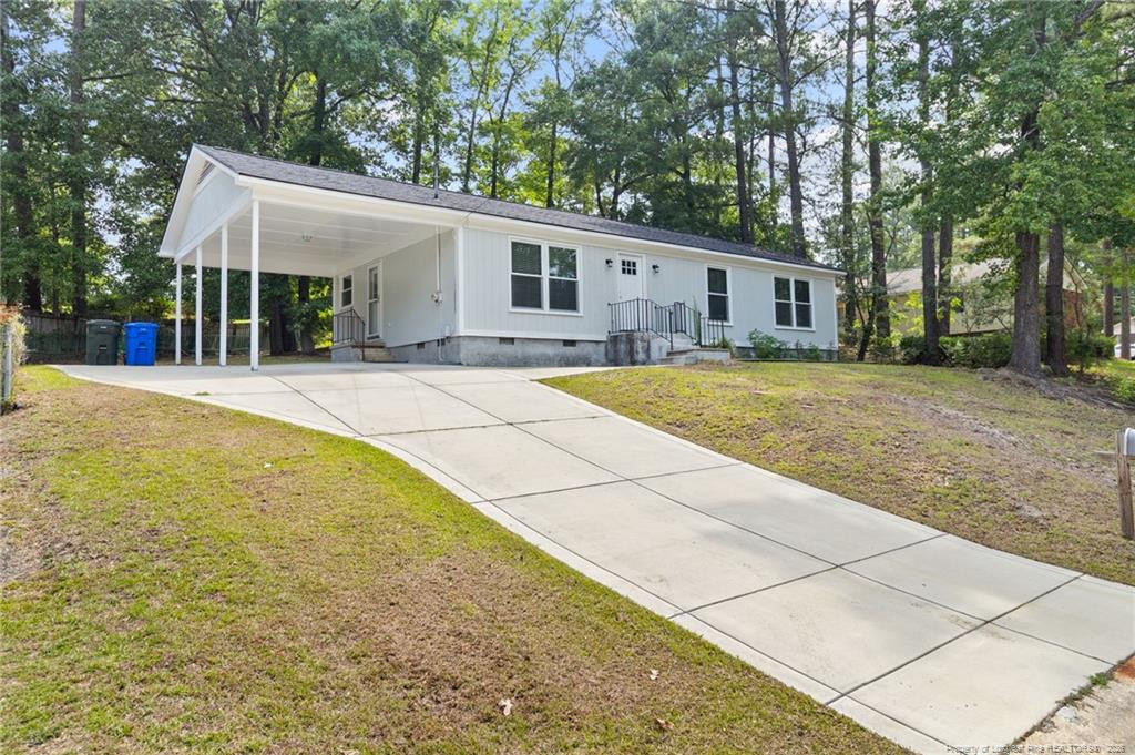 601 Woodclift Drive, Fayetteville, NC 28311