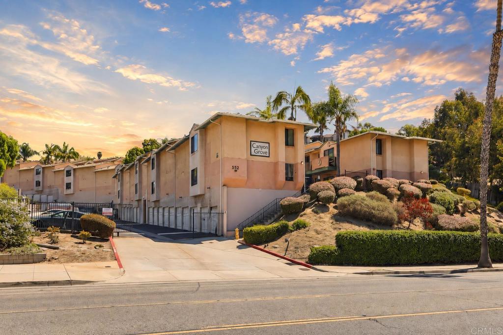 552 Canyon Drive 29