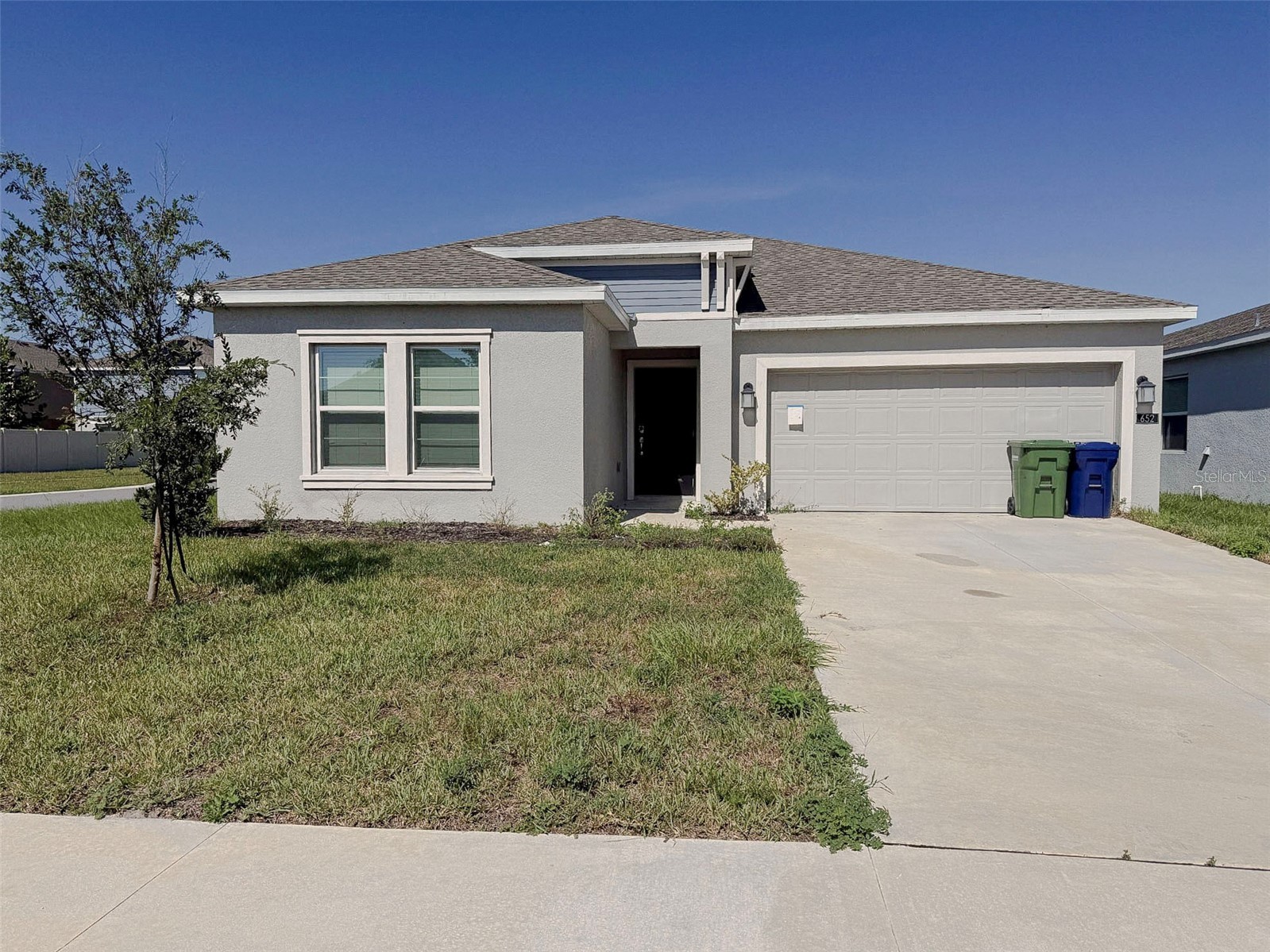 652 REGGIE ROAD