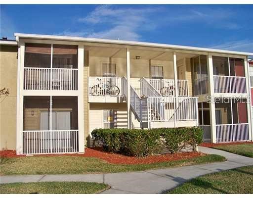 215 LAKE BROOK CIRCLE 201
