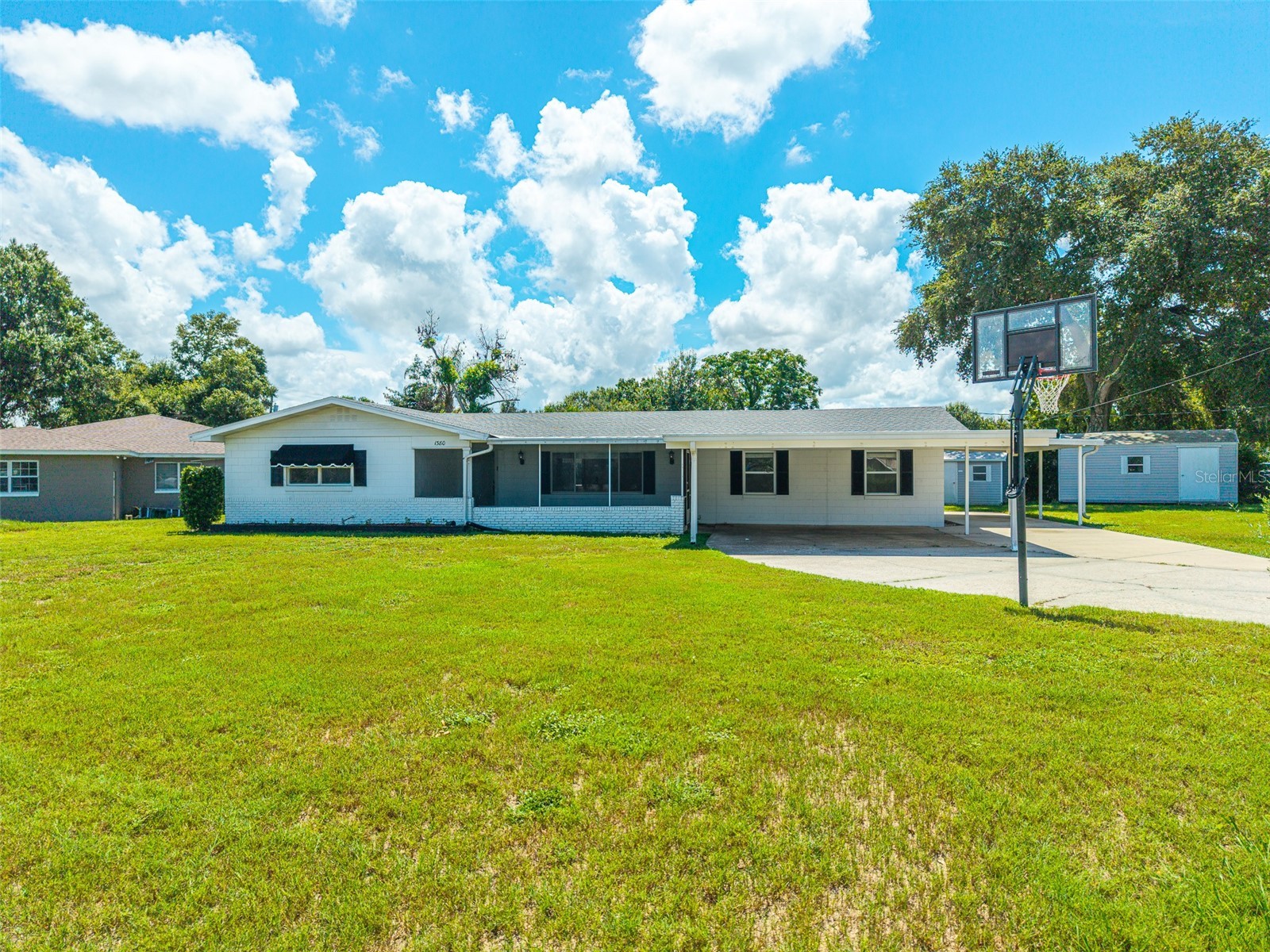 1380 S LAKE ROY DR DRIVE