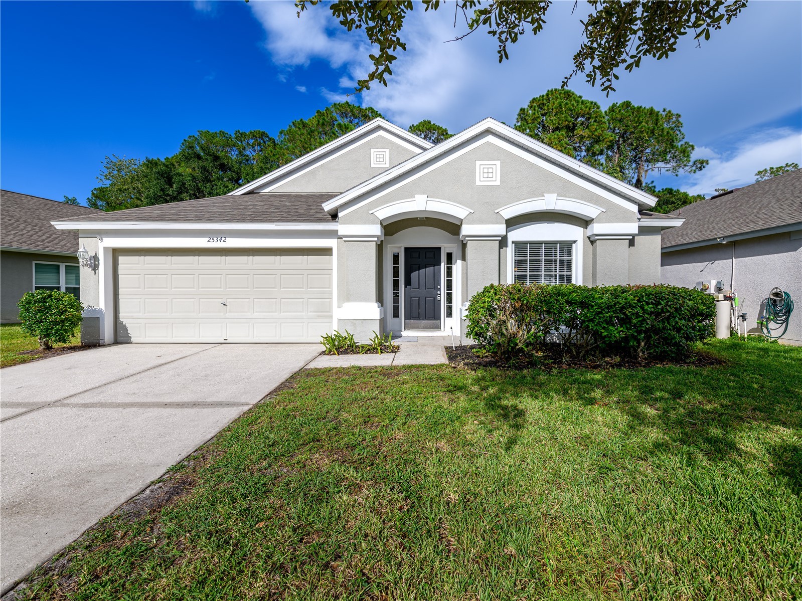 25342 LEXINGTON OAKS BOULEVARD