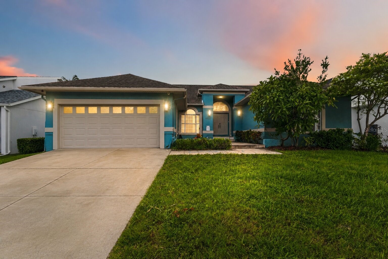6511 DOLPHIN COVE DRIVE