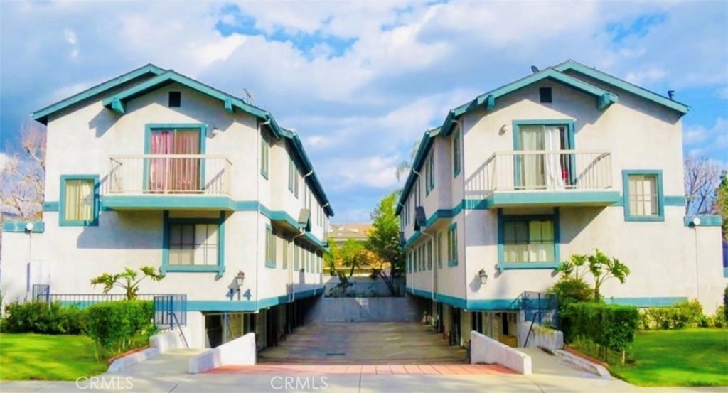 414 S Santa Anita 7