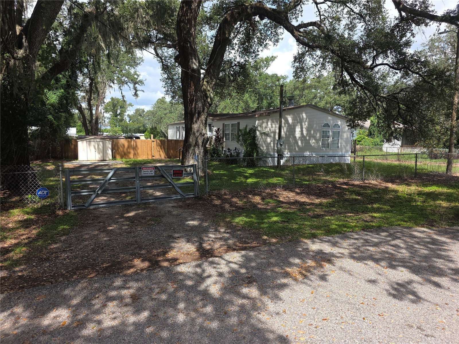 1020 BRINWOOD DRIVE